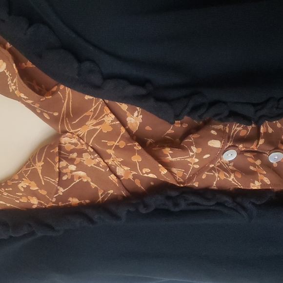 Ann Taylor L silk blend ruffle center soft cozy warm - Picture 6 of 12